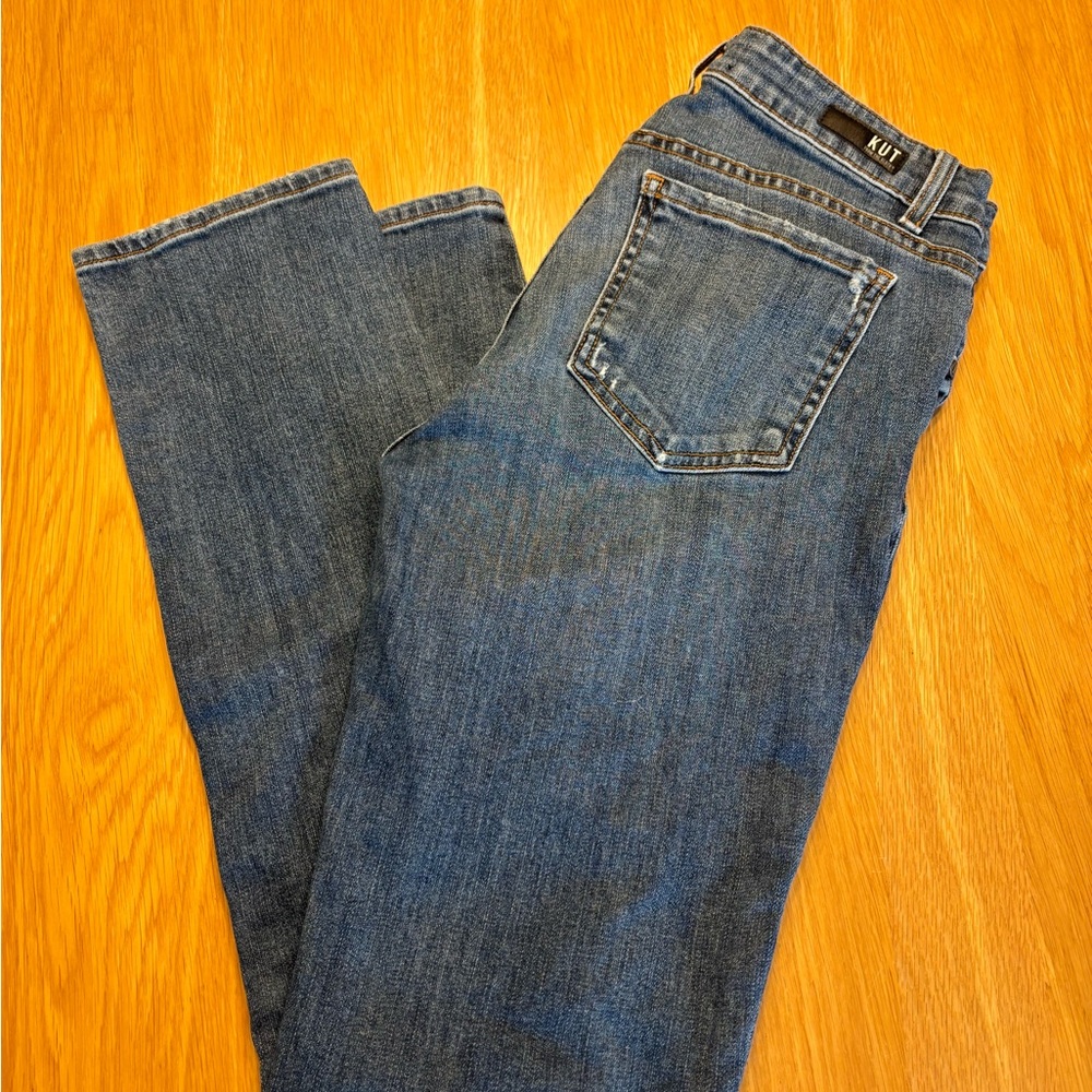 Kut from the Kloth Classic Blue Straight Leg Jeans